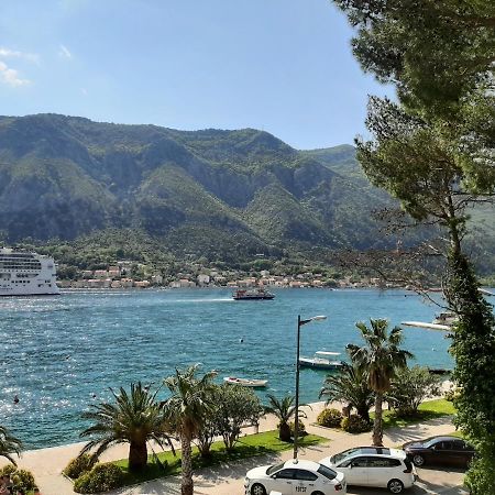 Apartamento Luxury Flat With Amazing View Ines Kotor Exterior foto